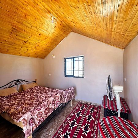 Wadi Al-Wala View Camp Hotel Madaba Exterior photo