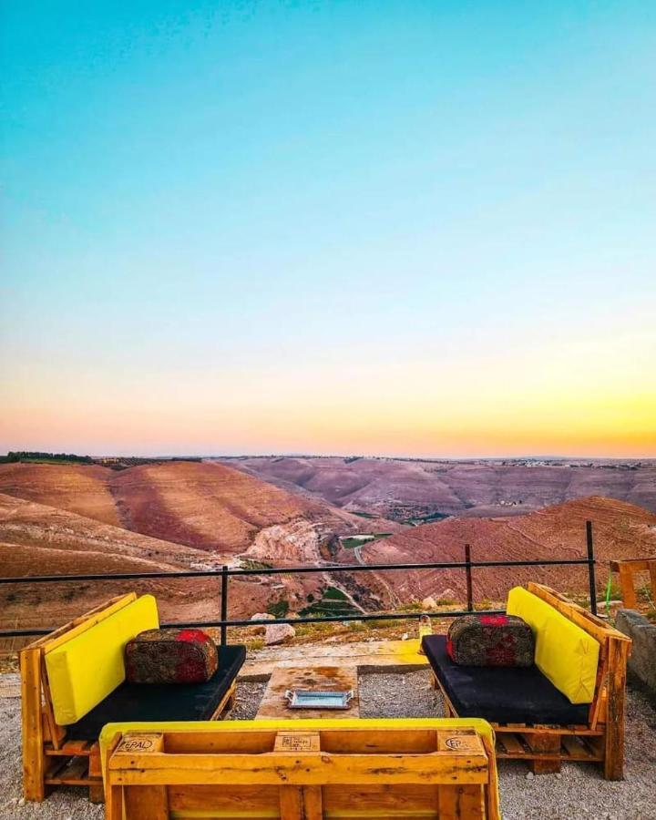 Wadi Al-Wala View Camp Hotel Madaba Exterior photo