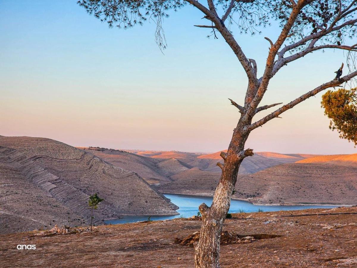 Wadi Al-Wala View Camp Hotel Madaba Exterior photo